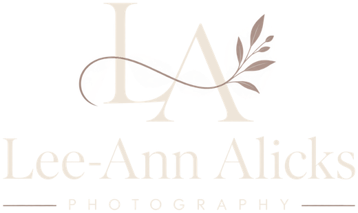 Lee-Ann Alicks Photography logo.